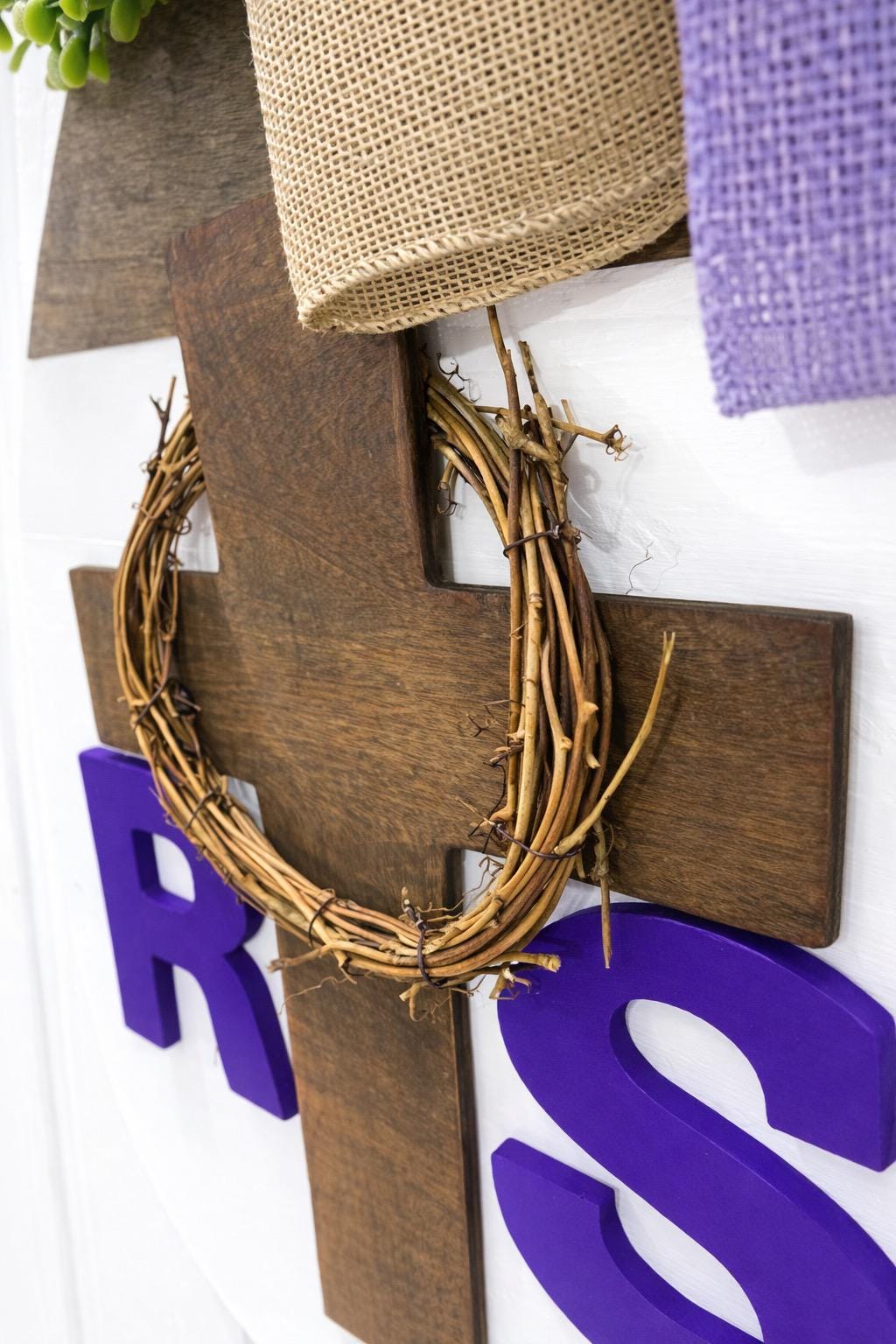 He Is Risen Easter Door Hanger